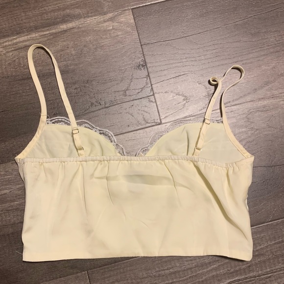 Princess Polly old school love crop top - Picture 4 of 4